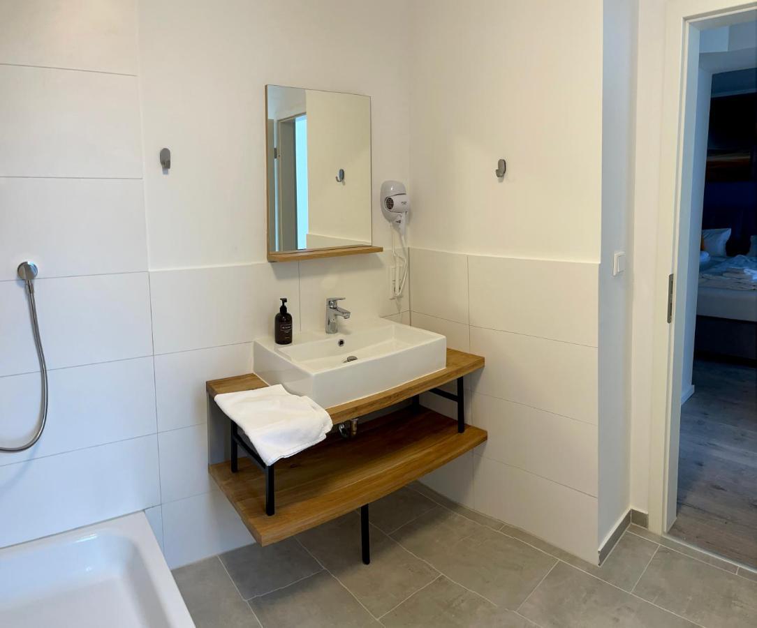 Aparthotel Neumuenster City Exterior foto